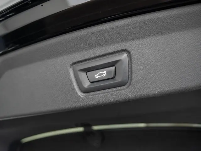 BMW i4 eDrive40 2023 Elektrisch 18