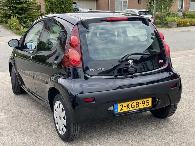 Peugeot 107 1.0 Active | Airco | Led | 5 drs. | 2013 Benzine 4