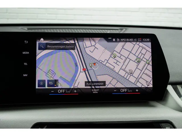 BMW X1 xDrive25e 2023 Hybride Benzine 3