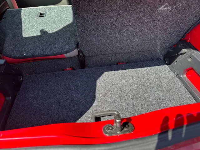 Volkswagen up! | CROSS | UP | AIRCO | 2014 Benzine 19
