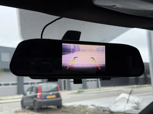 Volkswagen up! 1.0 high up! BlueMotion 2015 Benzine 12