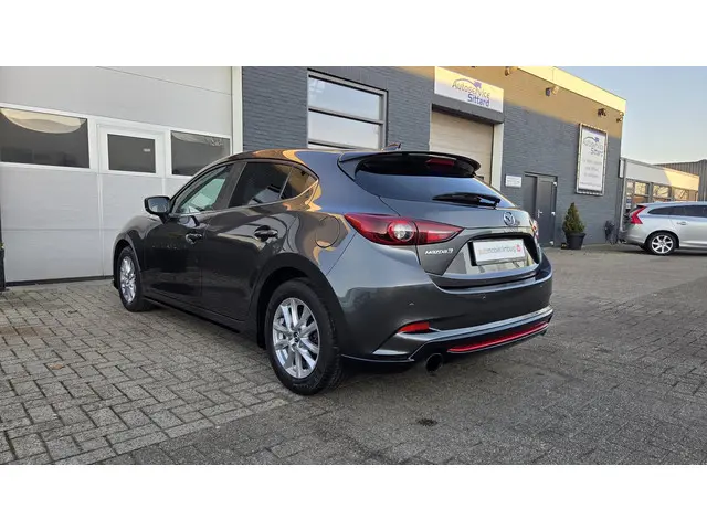 Mazda 3 2.0 SkyActiv-G Exclusive-Line 2018 Benzine 3