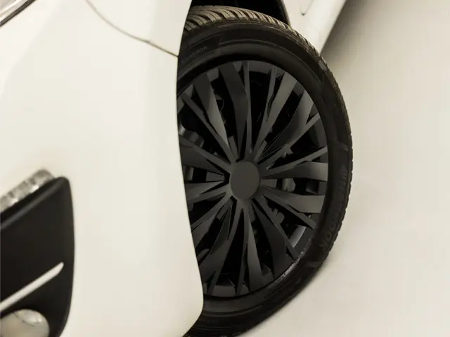 Peugeot 107 1.0 Sport 2014 Benzine 22