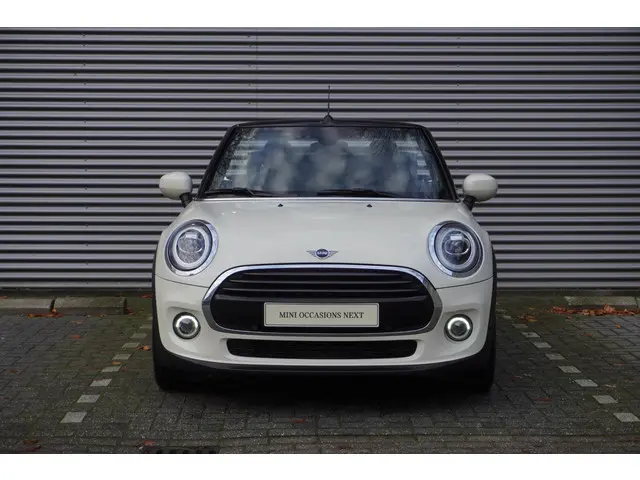 MINI Cooper Cabrio C 2020 Benzine 3
