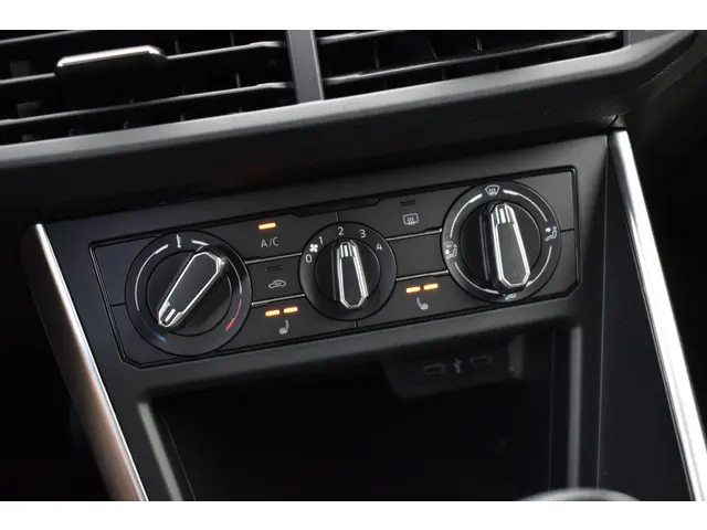Volkswagen Taigo 1.0 TSI Life Business 2022 Benzine 13