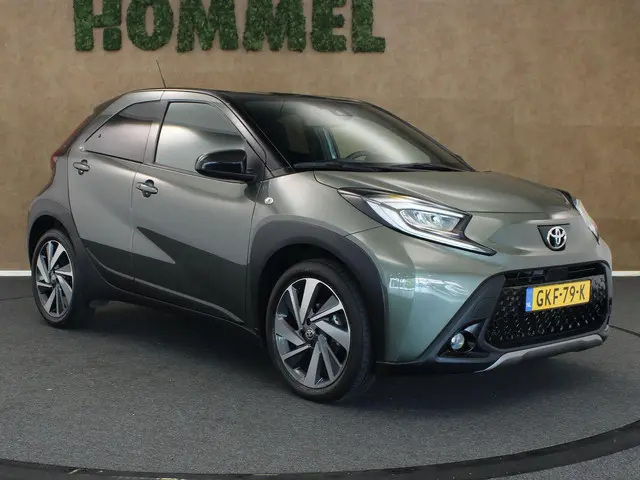 Toyota Aygo X 1.0 VVT-i S-CVT Envy 2022 Benzine 12