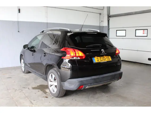 Peugeot 2008 1.2 PureTech Style 2015 Benzine 13