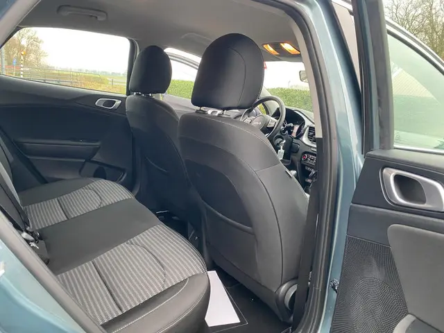 Kia XCeed 1.0 T-GDi ComfortLine 2023 Benzine 12
