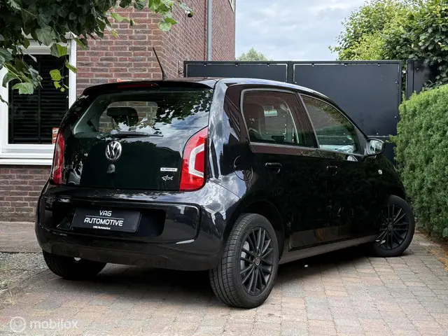 Volkswagen up! 2