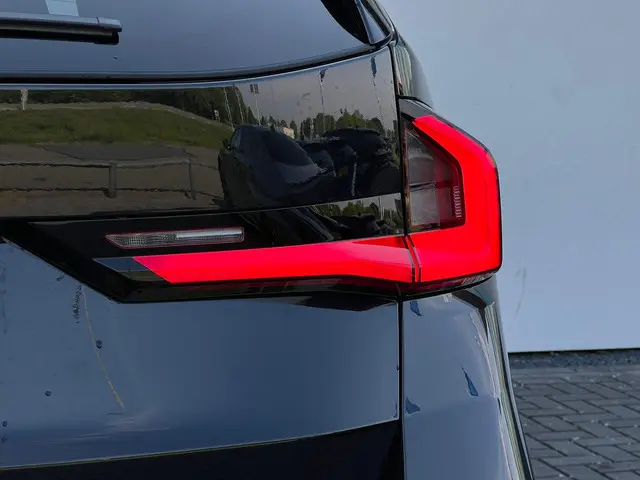BMW iX1 eDrive20 2024 Elektrisch 5