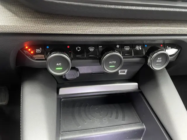 Citroën C5 X 1.2 PureTech Business 2022 Benzine 24