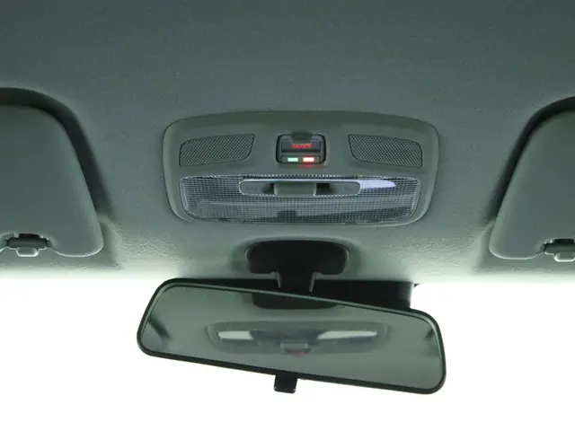 Suzuki Swift 1.2 Style Smart Hybrid 2025 Benzine 32