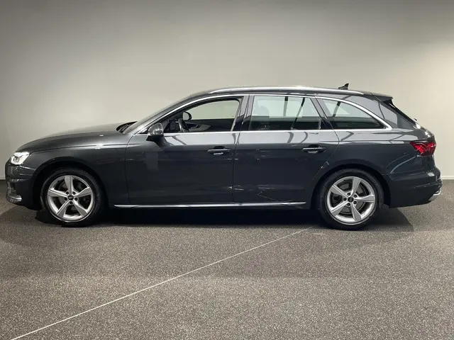 Audi A4 Avant 35 TFSI Advanced Edition 2023 Benzine 14