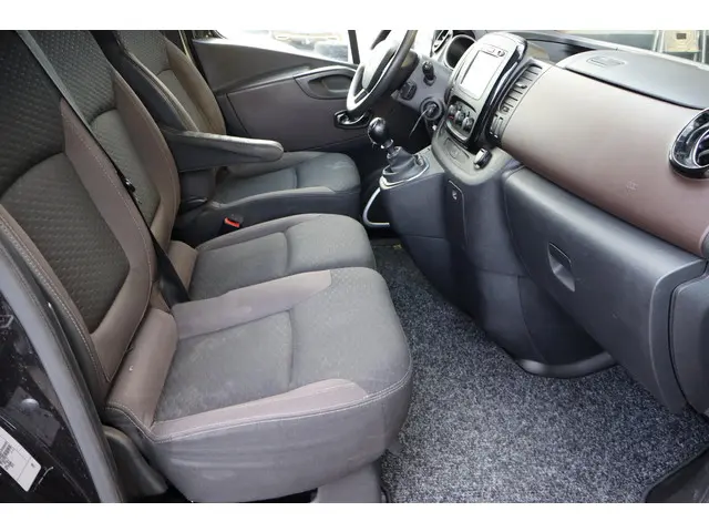 Fiat Talento 1.6 MJ L2H1 DC Basis 2017 Diesel 12