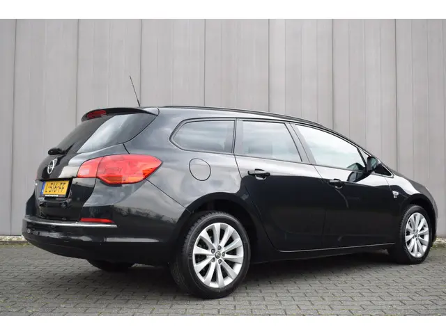 Opel Astra Sports Tourer 1.4 Turbo Sport 2013 Benzine 5