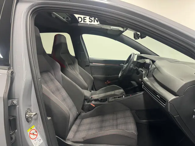 Volkswagen Golf 2.0 TSI GTI 2021 Benzine 19