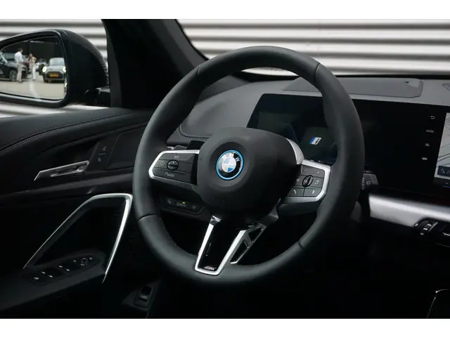 BMW iX1 eDrive20 2025 Elektrisch 26