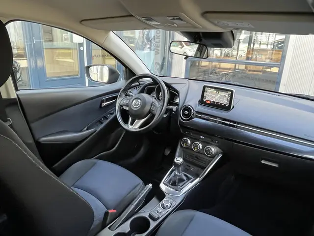 Mazda 2 1.5 Skyactiv-G GT-M Line 2016 Benzine 47