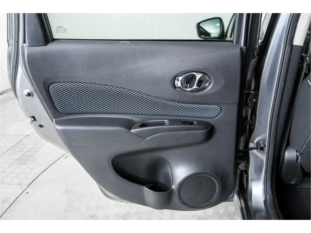 Nissan Note 1.2 Connect Edition 2013 Benzine 38