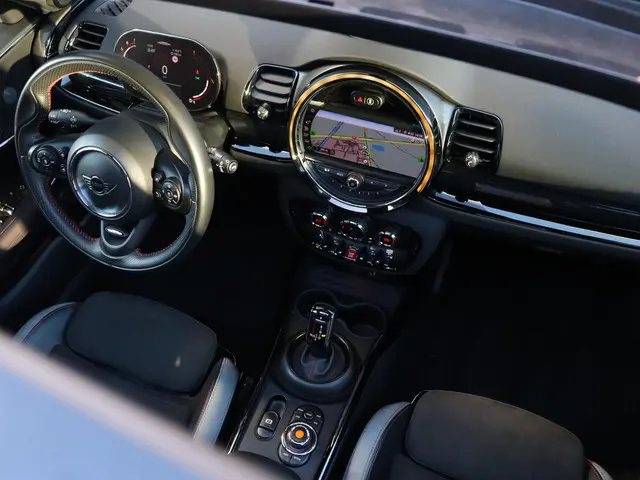 MINI Clubman JCW ALL4 2020 Benzine 14