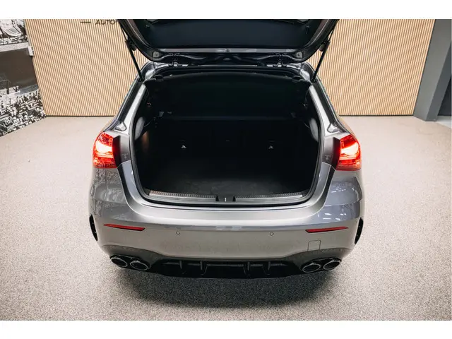 Mercedes-Benz A-Klasse AMG 45 S 4MATIC+ 2024 Benzine 17