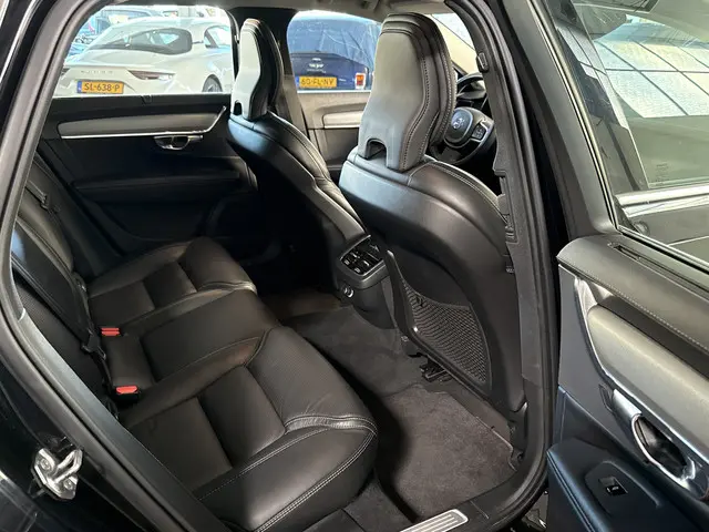 Volvo V90 2.0 T4 Business Luxury+ 2020 Benzine 15