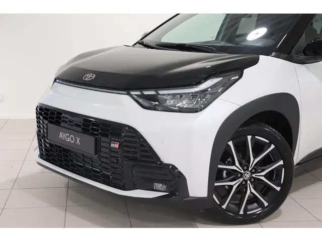 Toyota Aygo X Hybrid 115 GR Sport, 2026 Hybride Benzine 6