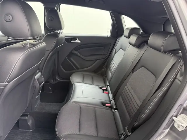 Mercedes-Benz B-Klasse 180 CDI Urban 2015 Diesel 16
