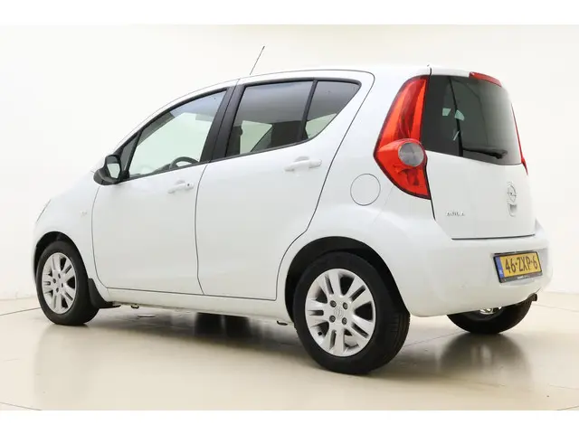 Opel Agila 1.2 Edition Automaat 2013 Benzine 12