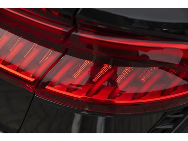 Audi RSQ8 4.0 TFSI quattro 2021 Benzine 57