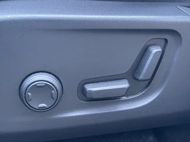 Volvo XC40 Recharge Plus 2023 Elektrisch 16