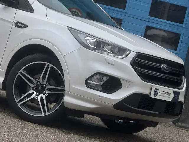 Ford Kuga 1.5 EcoBoost ST Line 2018 Benzine 26