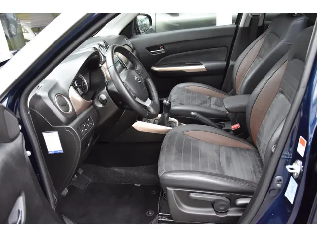 Suzuki Vitara 1.6 Experience NLse auto 2017 Benzine 9