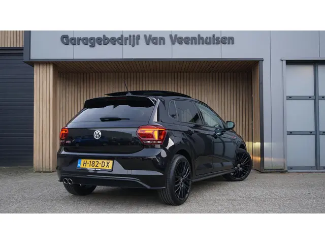 Volkswagen Polo GTI 2.0 TSI 200PK 5DRS DSG 2020 Benzine 6