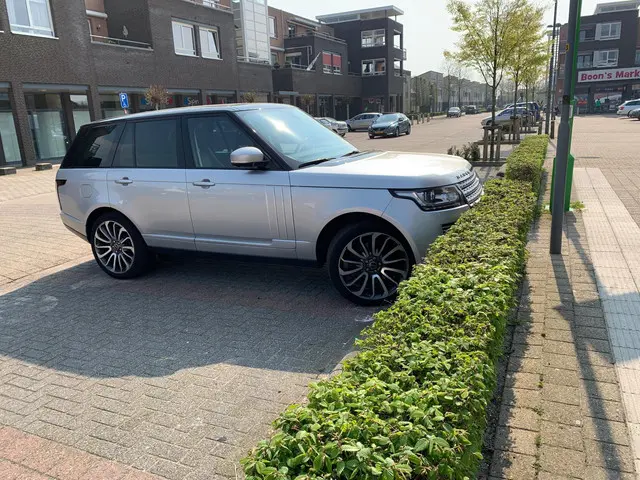 Land Rover Range Rover 3.0 TDV6 Vogue 2013 Diesel 3