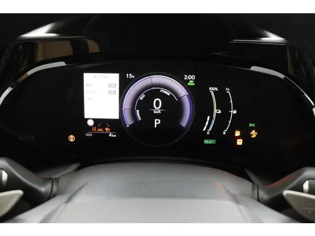 Lexus NX 450h+ AWD Luxury Line 2025 Hybride Benzine 6