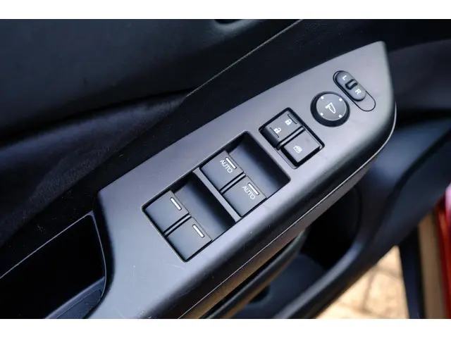 Honda CR-V 1.6D Comfort Navi |Clima|Cam|LMV 2014 Diesel 17