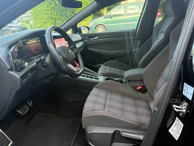 Volkswagen Golf 2.0 TSI GTI 2021 Benzine 14