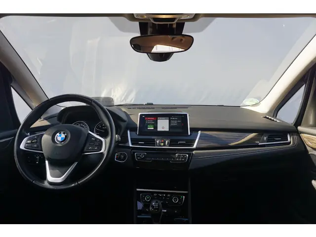 BMW 2 Serie Gran Tourer 216i 2022 Benzine 11