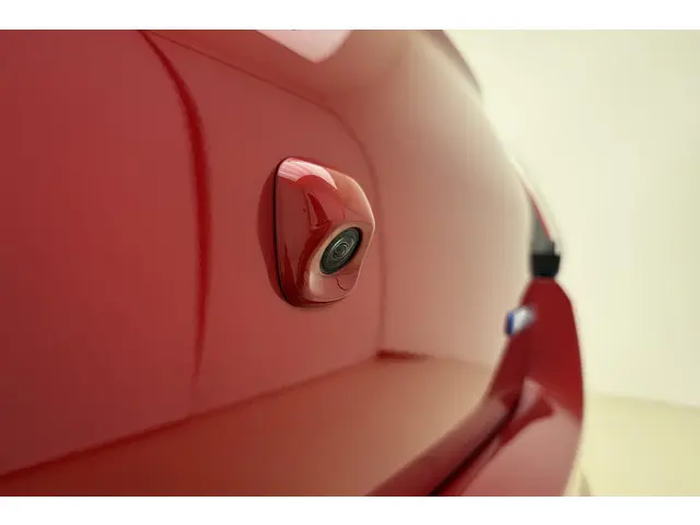 Suzuki Swift 1.2 Select Smart Hybrid 2025 Benzine 7