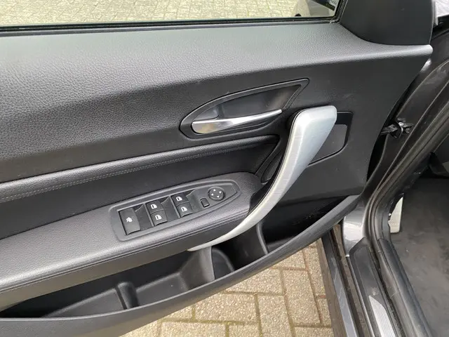 BMW 2 Serie Cabrio 220i M-Sport Leer 2016 Benzine 10