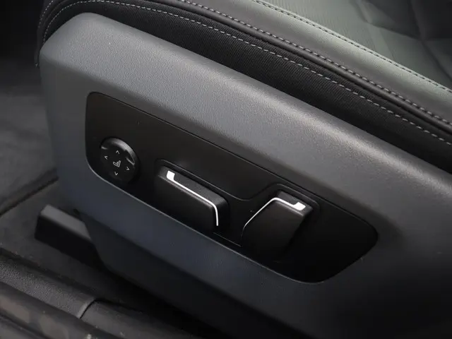 BMW 5 Serie Touring 550e 2026 Hybride Benzine 17