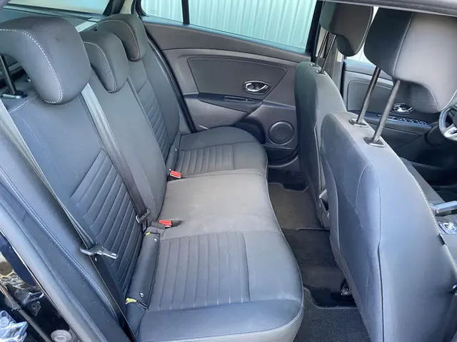 Renault Mégane Estate 1.2 TCe Limited 2015 Benzine 17