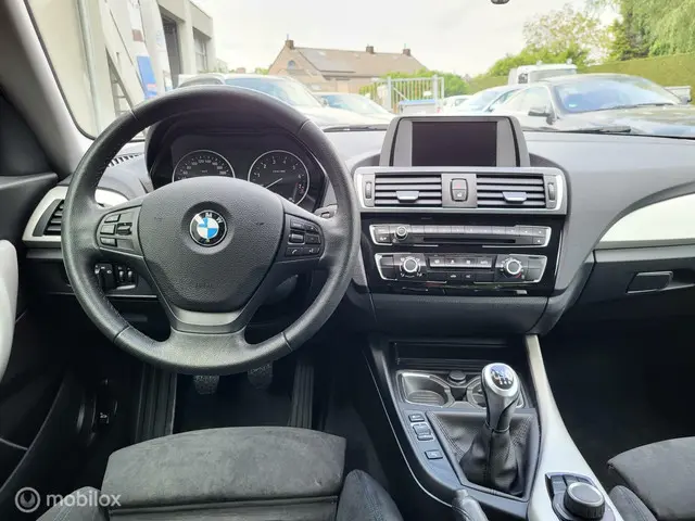 BMW 2 Serie Coupé 218i 2016 Benzine 8
