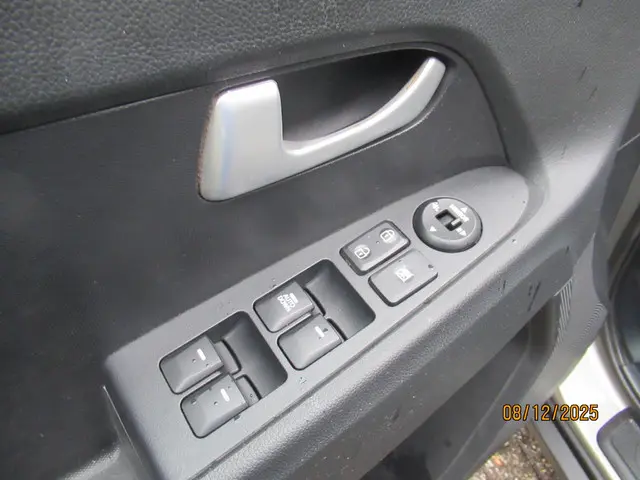 Kia Sportage 1.6 GDI EconomyLine 2013 Benzine 11