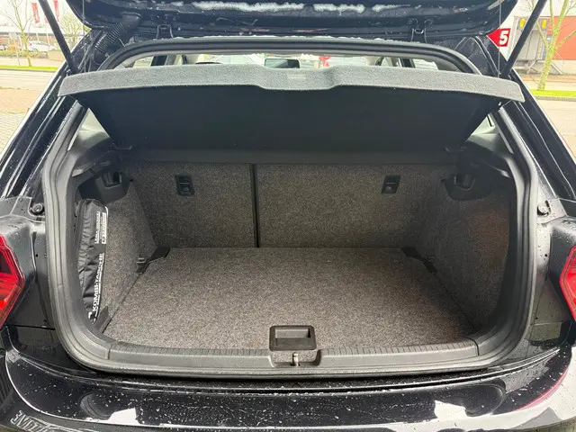 Volkswagen Polo 1.0 TSI Comfortline 5 drs 2018 Benzine 17