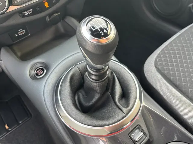 Nissan Juke DIG-T 117 MT N-Connecta 2020 Benzine 23