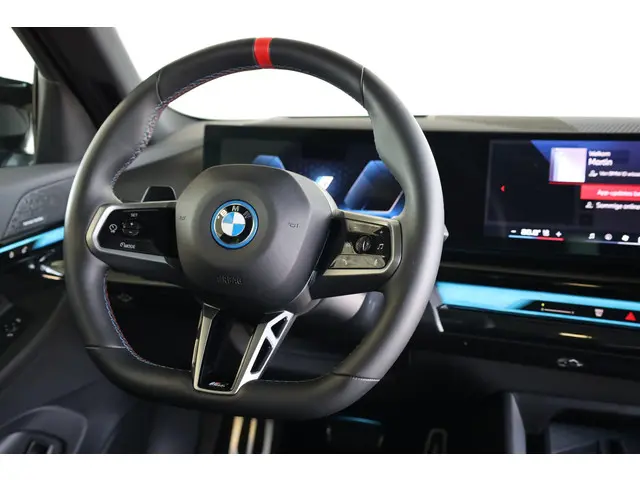 BMW i5 M60 xDrive 2024 Elektrisch 11