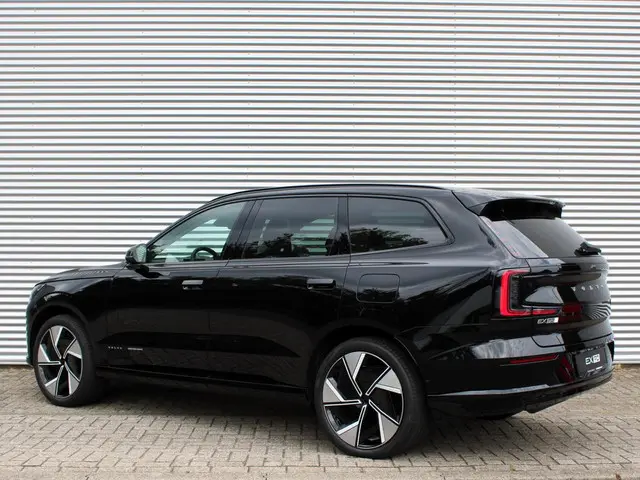Volvo EX90 Twin Motor Performance Ultra 2025 Elektrisch 4