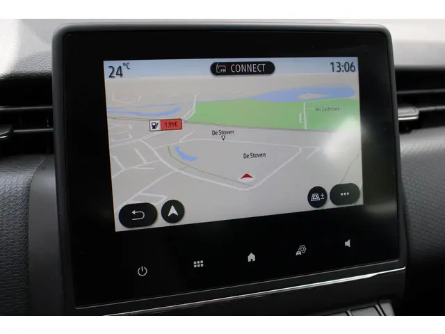 Renault Clio 1.0 TCe 90 Equilibre 2023 Benzine 28